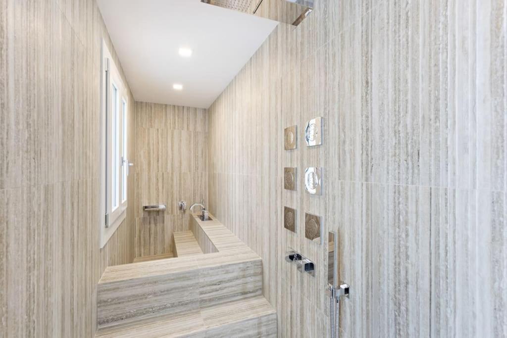 Dimora San Lorenzo Luxury Apartment Venecia Exterior foto